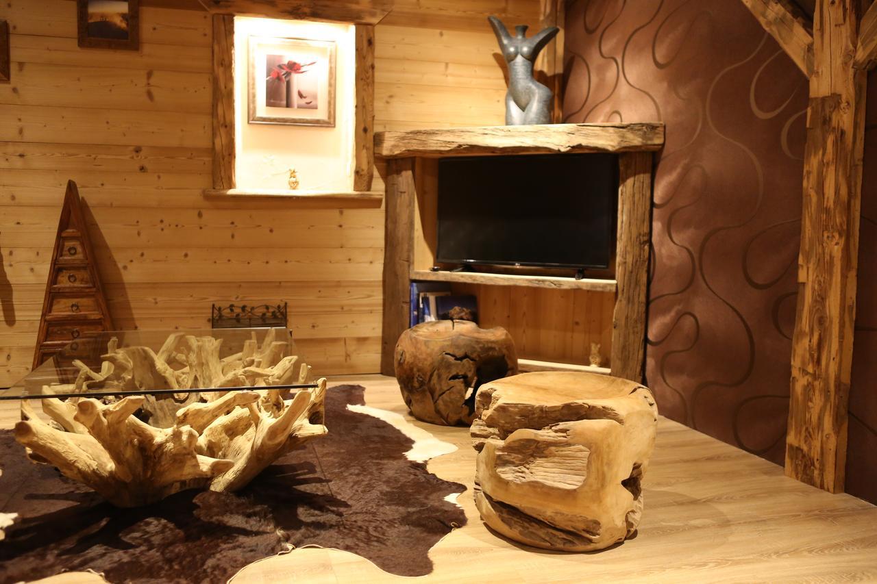 Chambres D'Hotes Le Repere Des Anges Et Spa Larnod Exterior foto